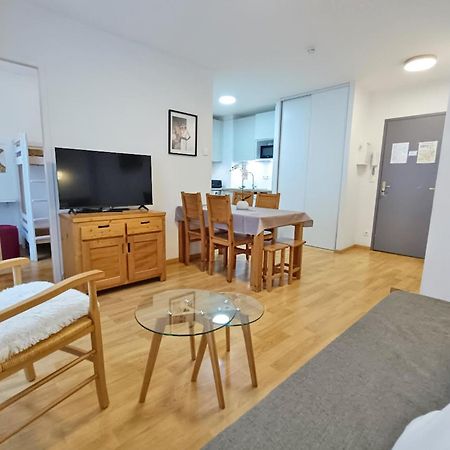 L'Eterlou, T3, Centre Luchon, Wifi, Casier A Skis, Ascenseur, 6 Personnes Bagnères-de-Luchon Exterior foto